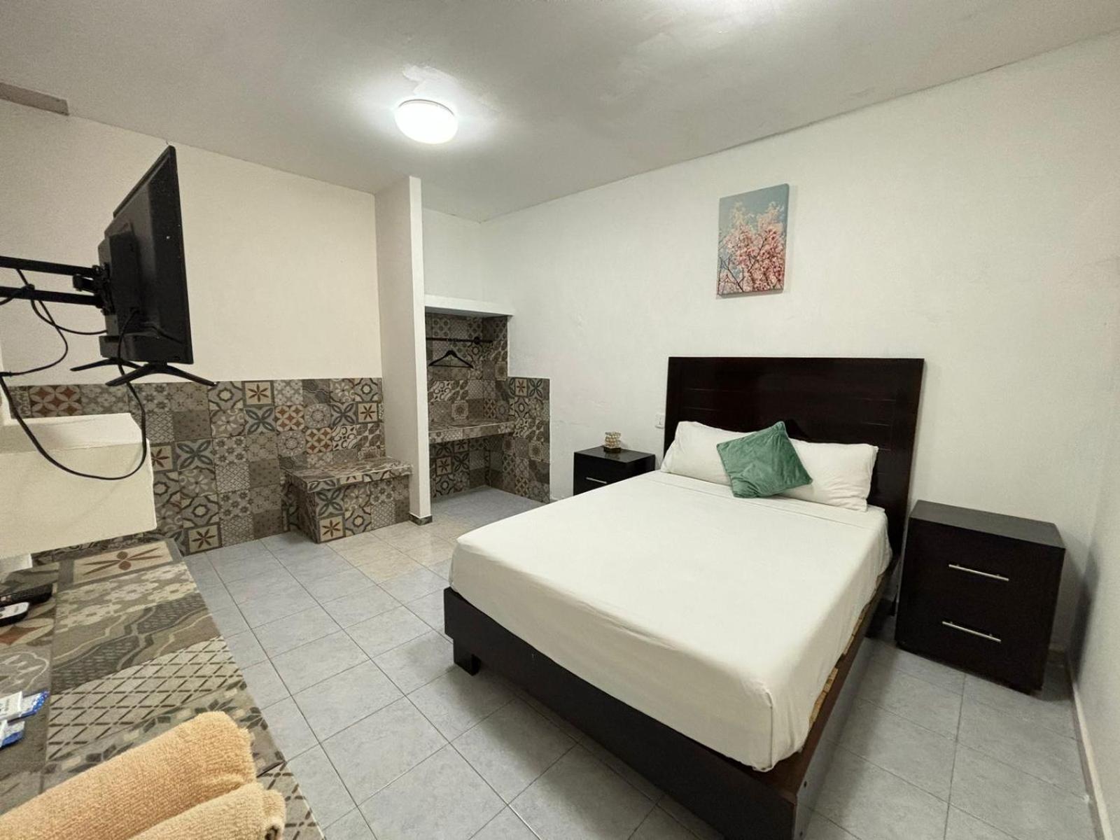 Hotel Awazul 巴卡拉尔 外观 照片