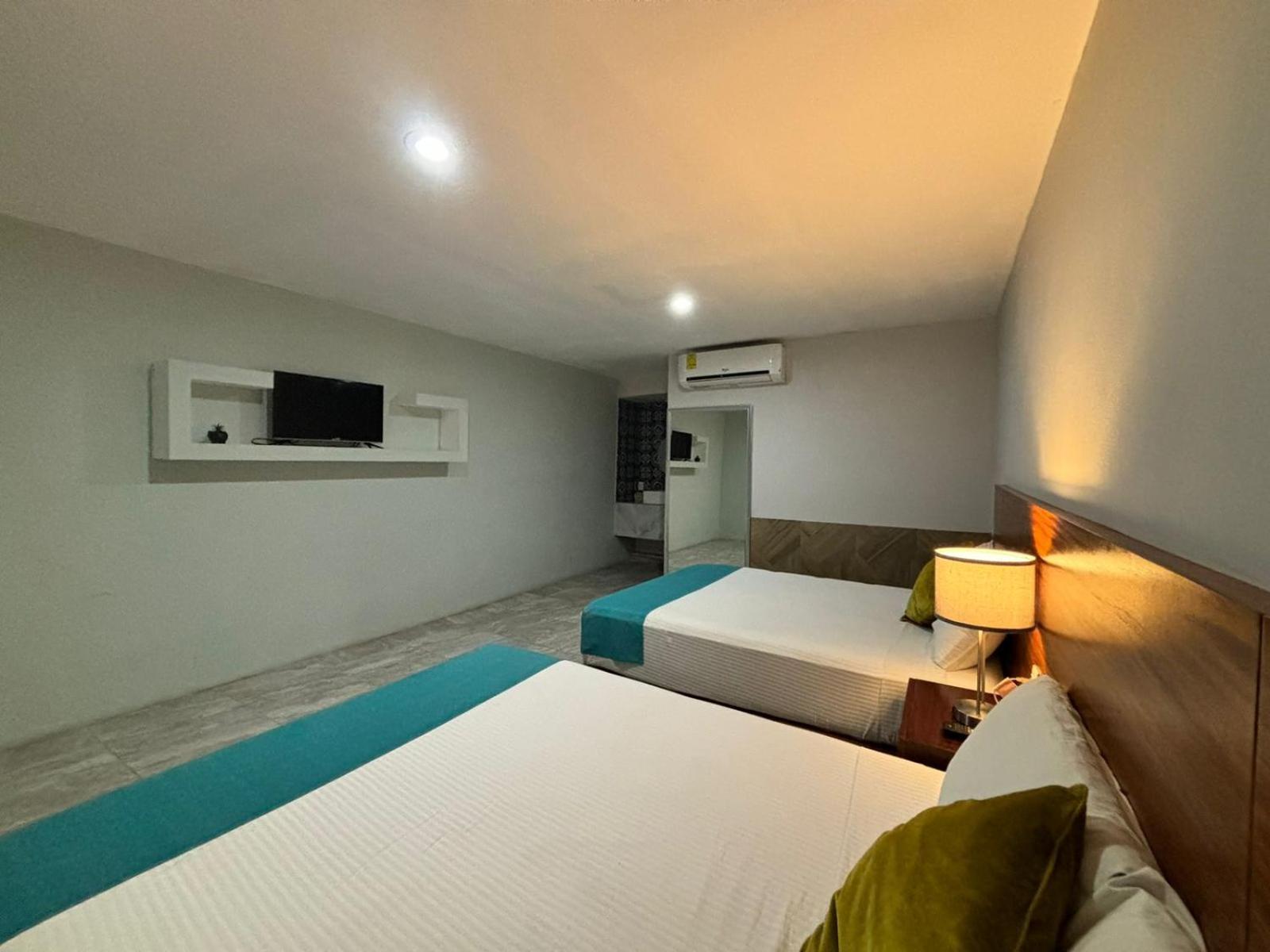 Hotel Awazul 巴卡拉尔 外观 照片