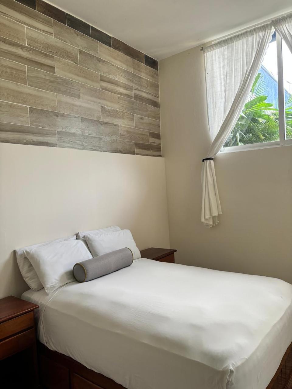 Hotel Awazul 巴卡拉尔 外观 照片
